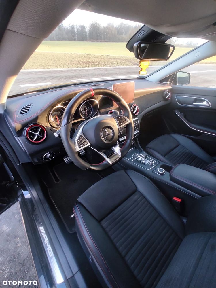 Mercedes-Benz CLA AMG 45 4-Matic - 5