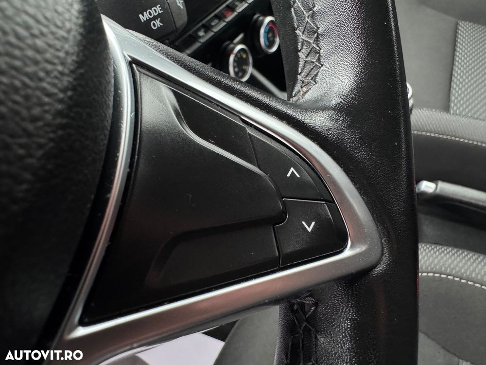 Dacia Duster 1.6 SCe Comfort - 17