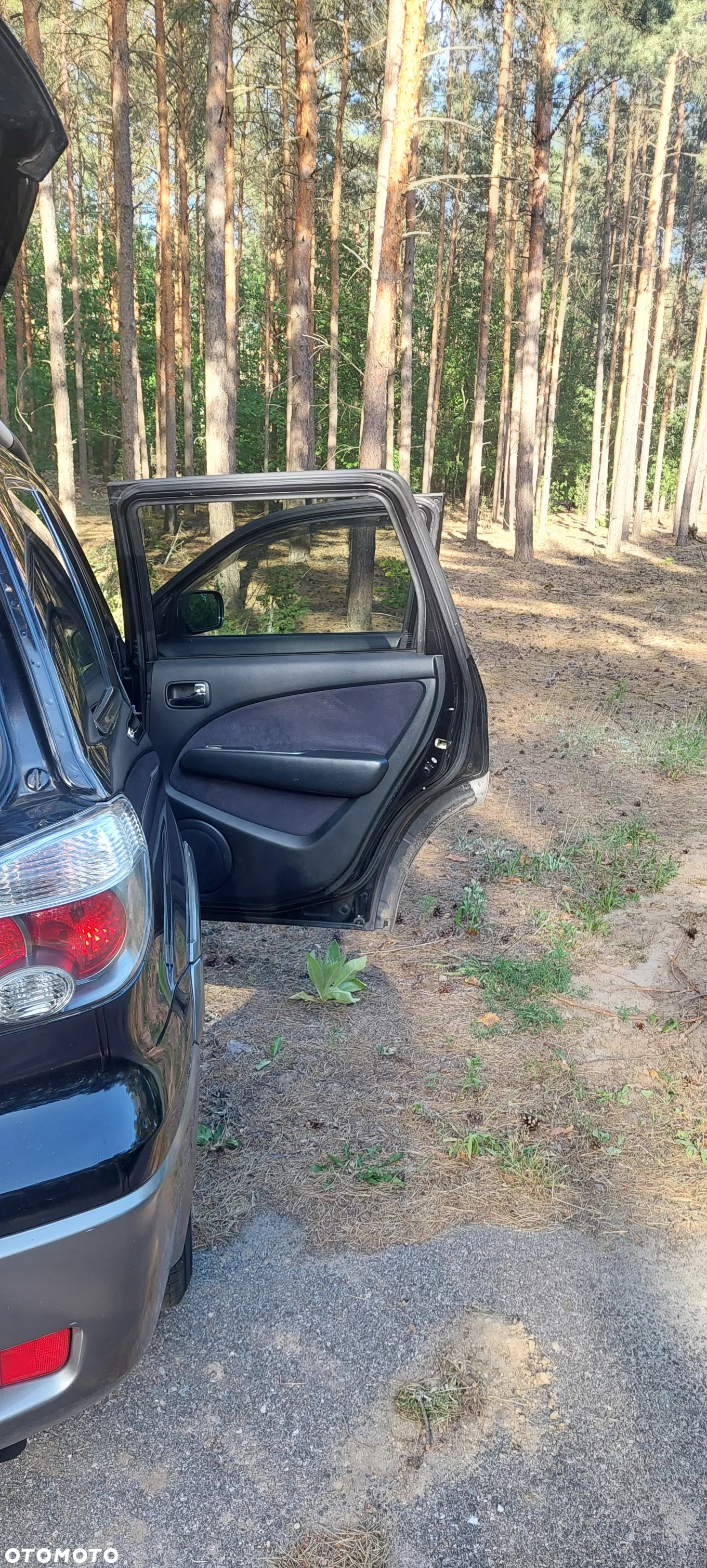 Mitsubishi Outlander 2.4 Intense (lea) - 11