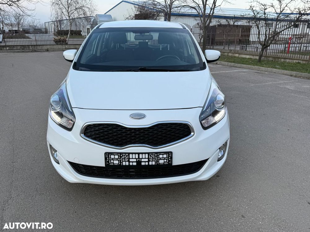 Kia Carens 1.7 CRDi Vision - 12