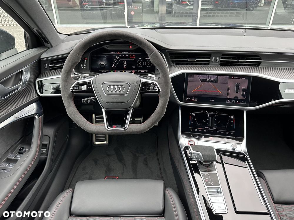 Audi RS6 Avant - 17
