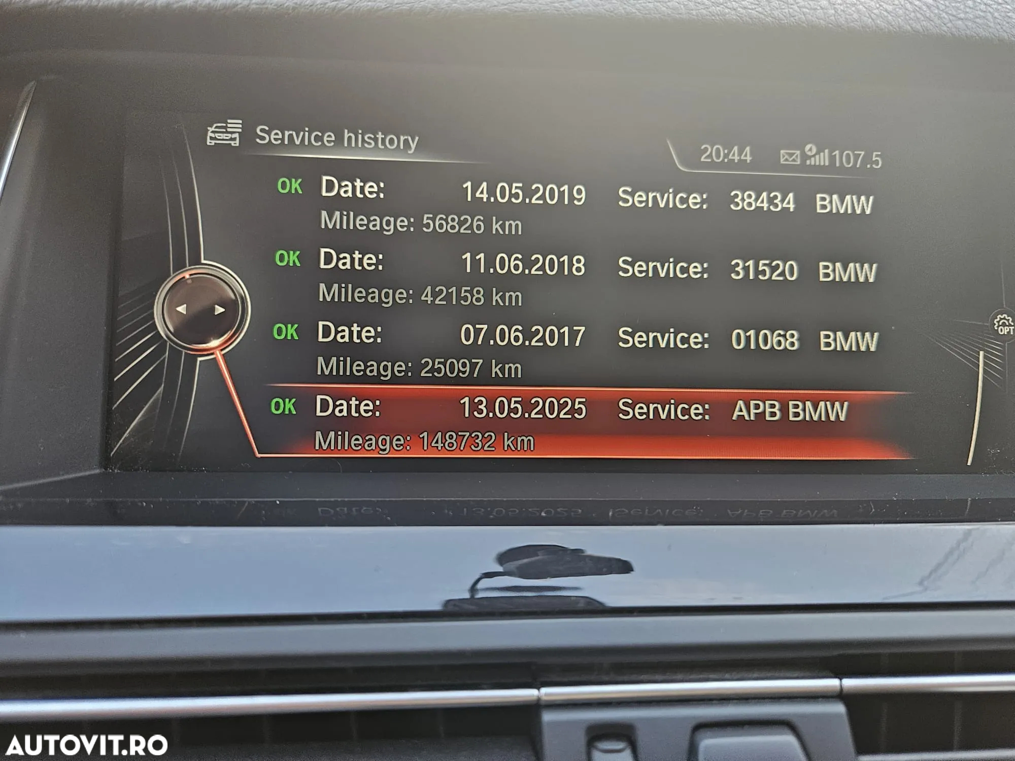 BMW Seria 5 525d xDrive AT - 10