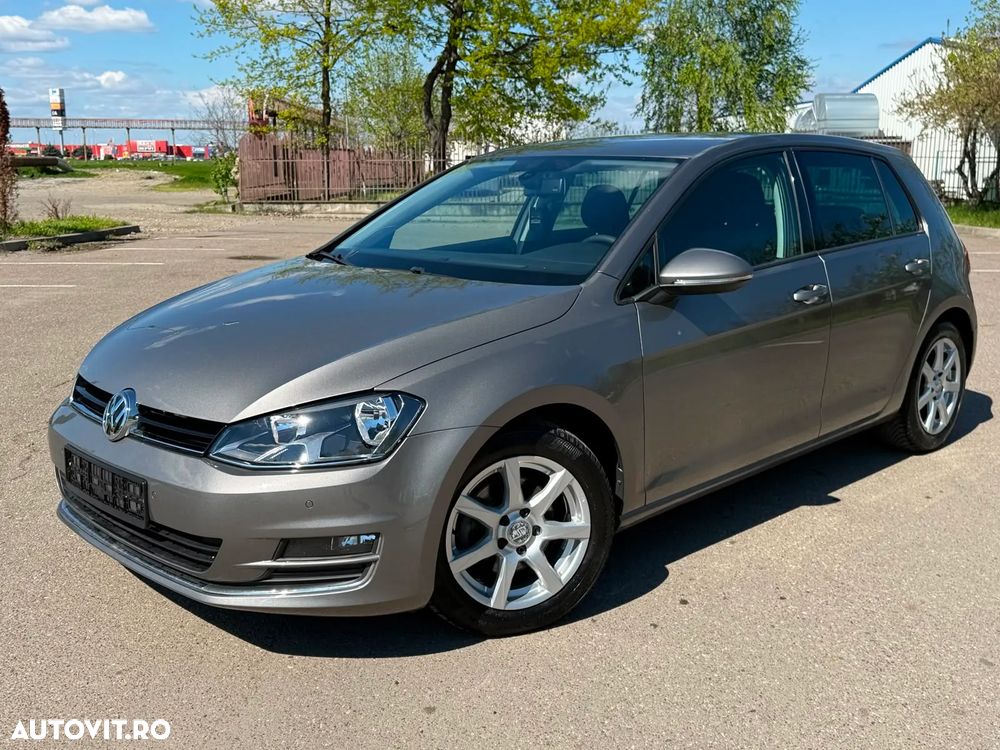 Volkswagen Golf 2.0 TDI DPF DSG Highline - 1