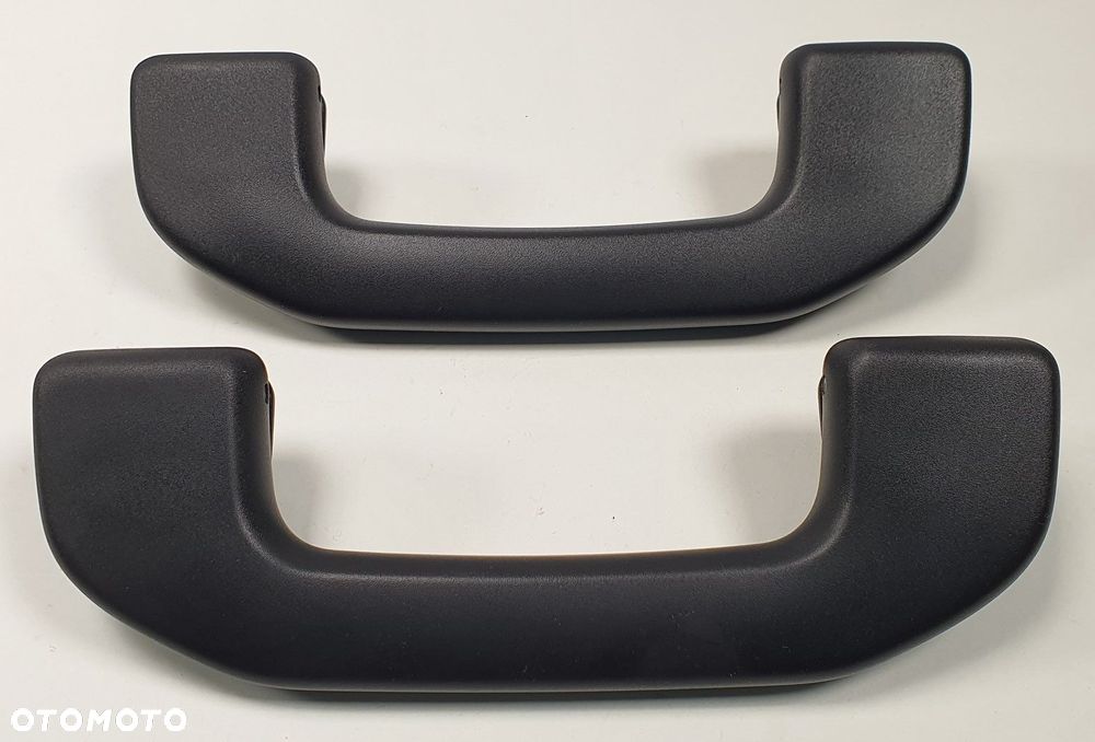 RĄCZKA UCHWYT PODSUFITKI PRZÓD MERCEDES W176 - 2