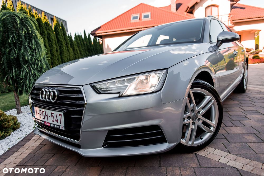 Audi A4 Avant 2.0 TDI design - 1