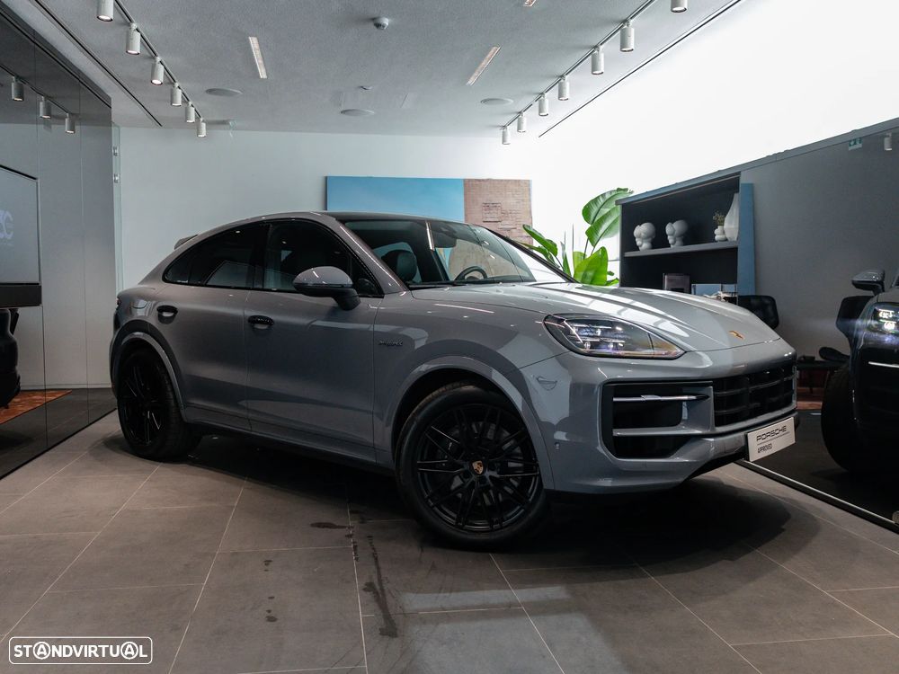 Porsche Cayenne Coupé E-Hybrid - 5