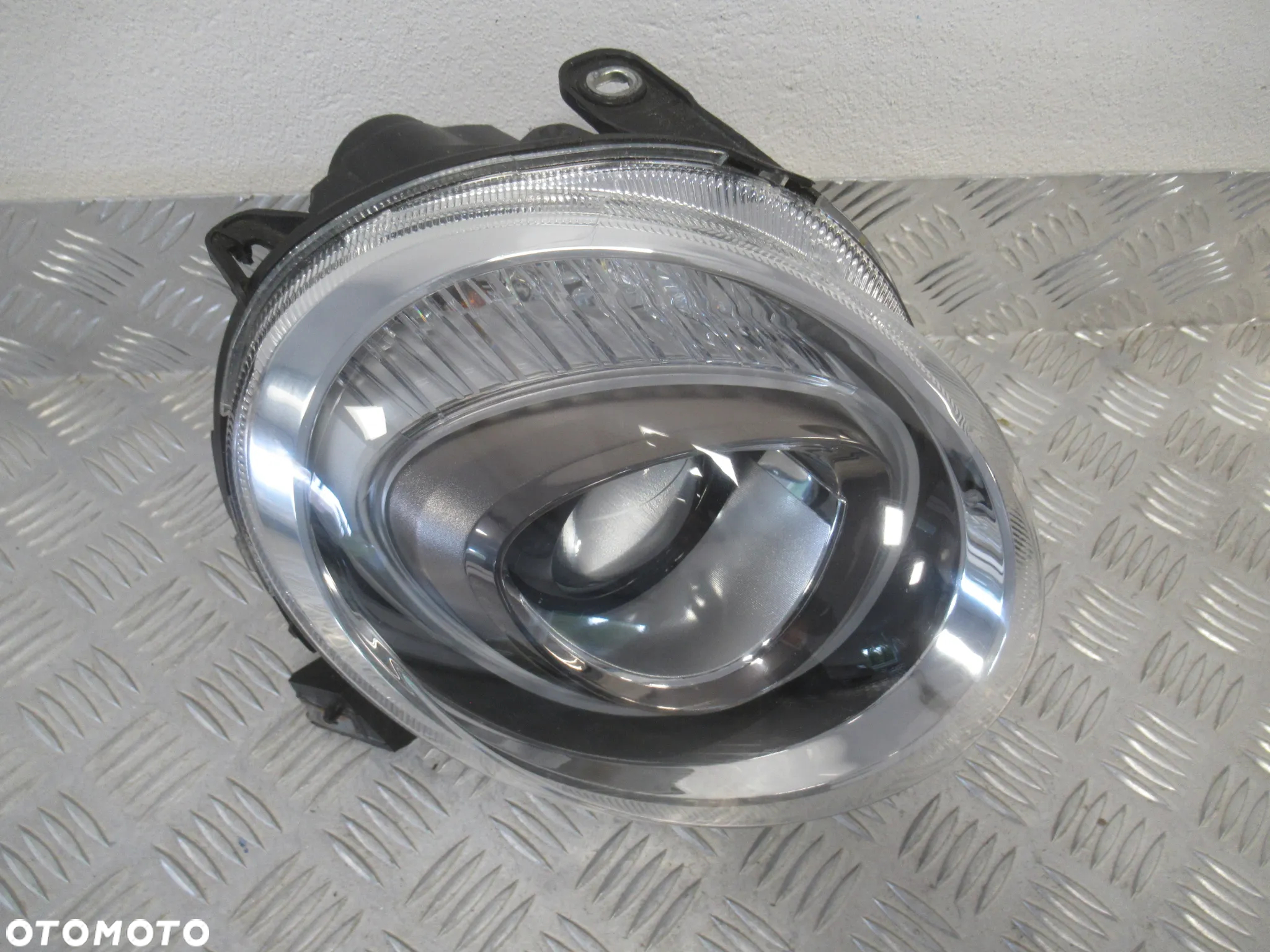 LAMPA PRZEDNIA PRZÓD PRAWA FIAT 500 LIFT 2015-2022 - 4