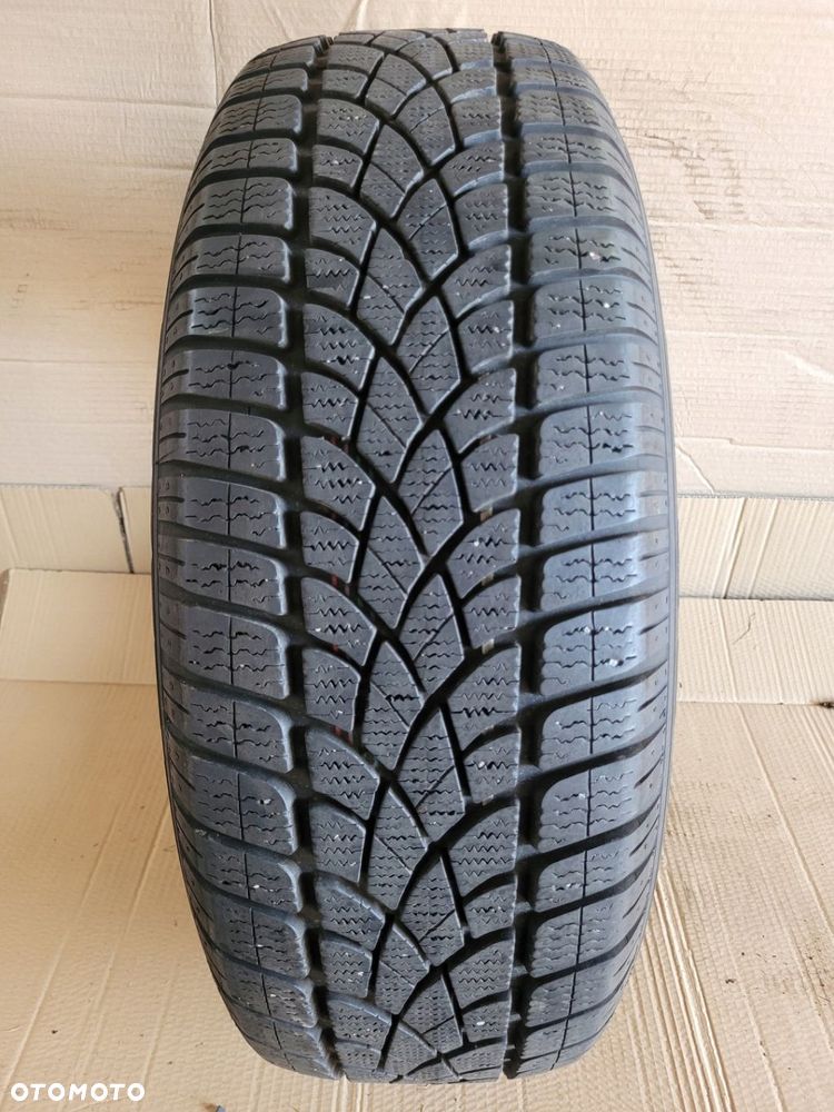 Dunlop SP Winter Sport 3D 215/60 R17C 104/102H 7,3MM 2022ROK - 1