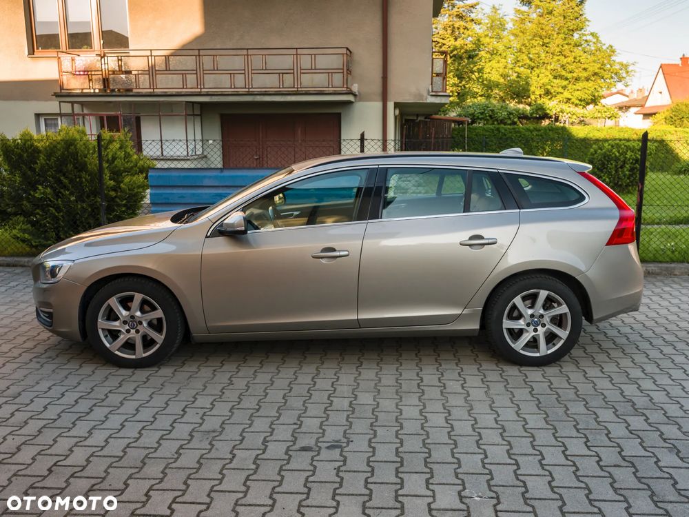 Volvo V60 - 4