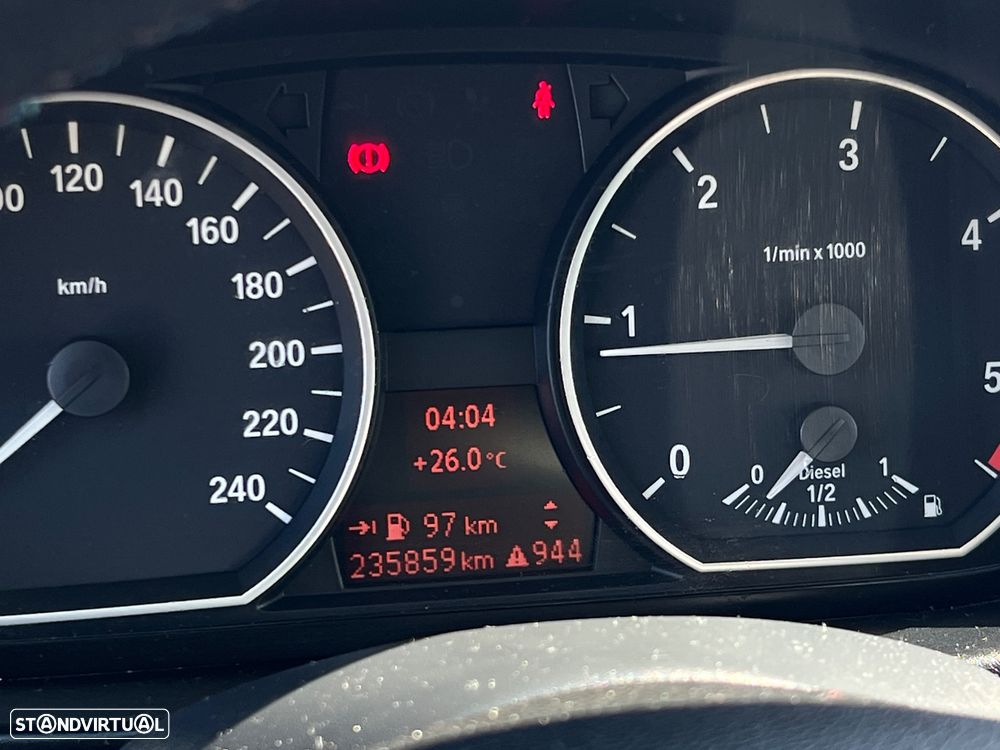 BMW 118 d Confort - 15