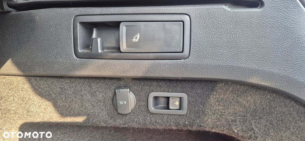 Volkswagen Passat 2.0 TDI SCR (BlueMotion Technology) DSG Comfortline - 31