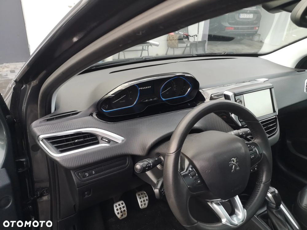 Peugeot 208 1.6 BlueHDi Active S&S - 13