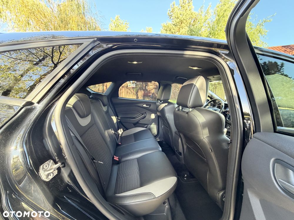 Ford Focus 2.0 EcoBoost ST mit Leder-Sport-Paket - 29