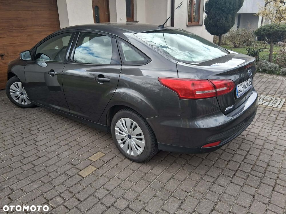 Ford Focus 1.6 SYNC Edition - 3