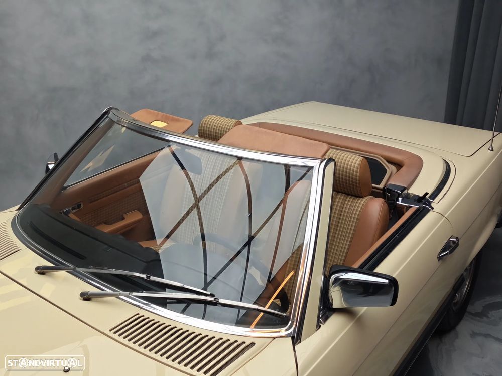 Mercedes-Benz SL 280 - 22