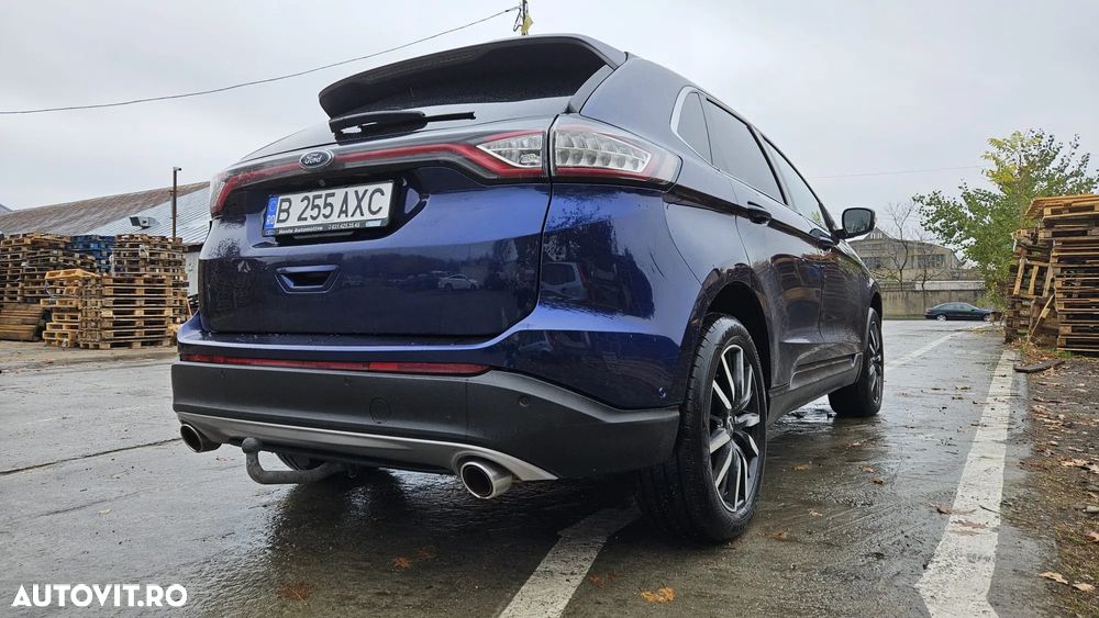 Ford Edge 2.0 TDCi Powershift Titanium - 5