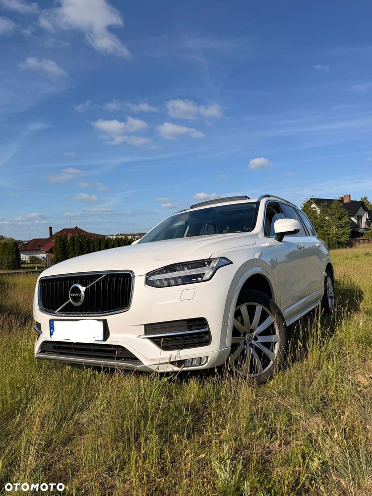 Volvo XC 90 D4 FWD Momentum - 1