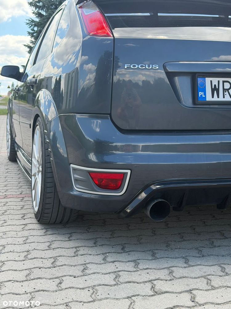 Ford Focus - 10