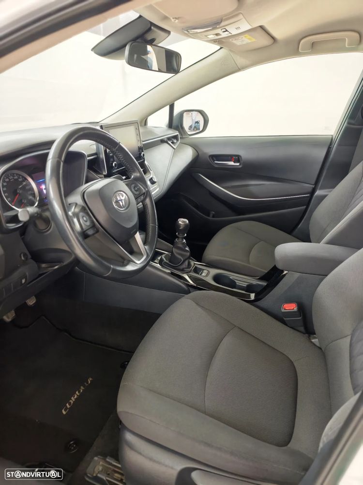 Toyota Corolla - 5