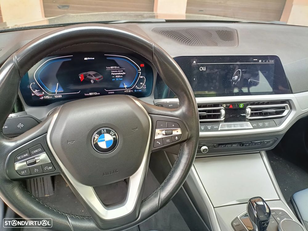 BMW 330 - 4