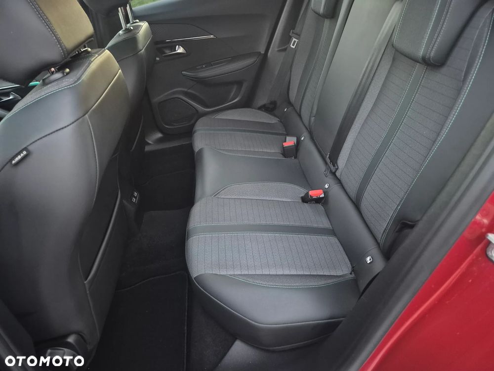 Peugeot 2008 1.2 PureTech Active Pack S&S - 15