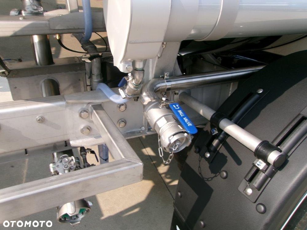 Lag cysterna L4BH 30.000 L - 1 komora - 5
