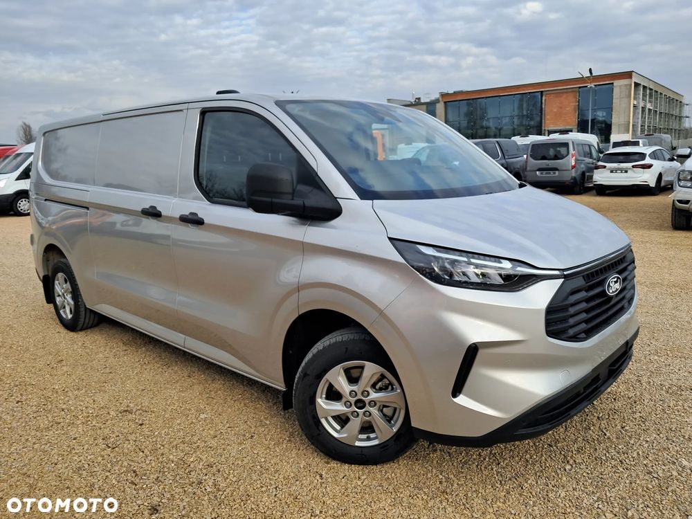 Ford Custom VAN