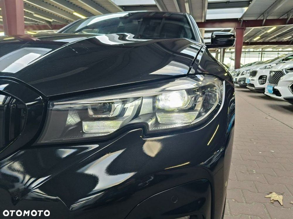 BMW Seria 3 320i M Sport - 7