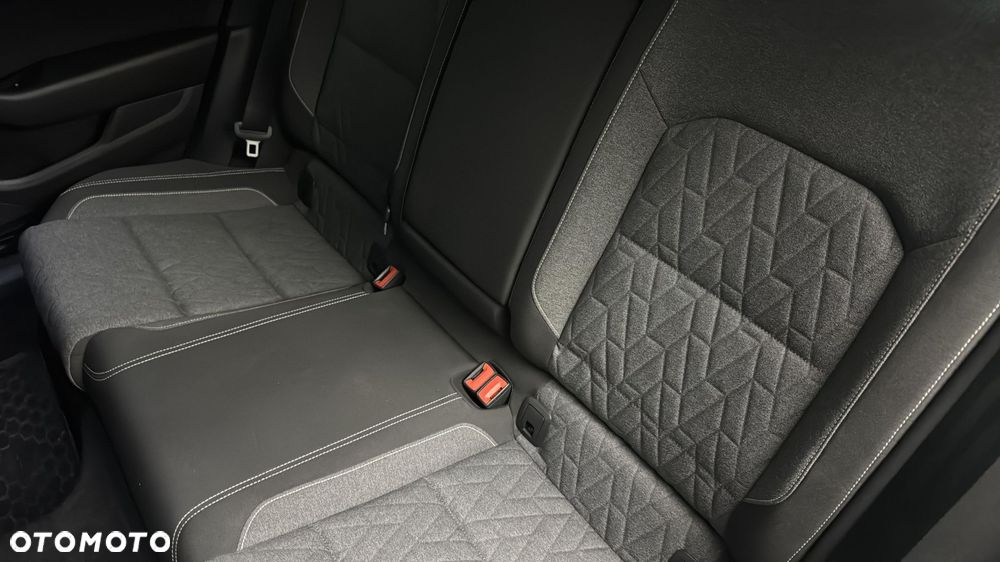 Volkswagen Passat 1.5 TSI EVO Business DSG - 14