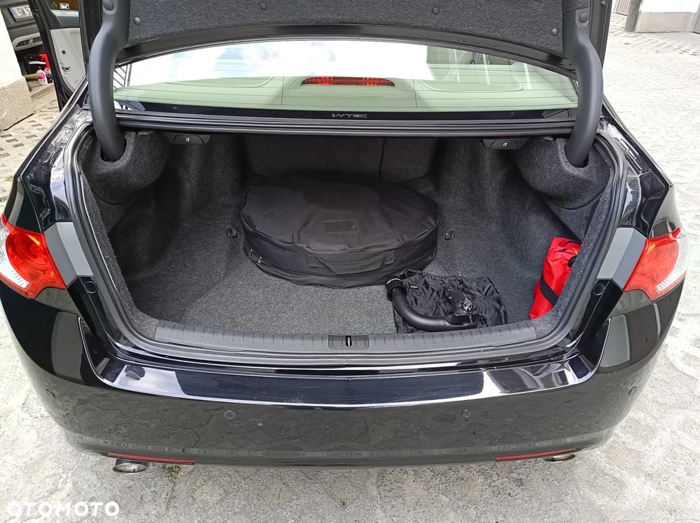 Honda Accord 2.4 Executive - 12