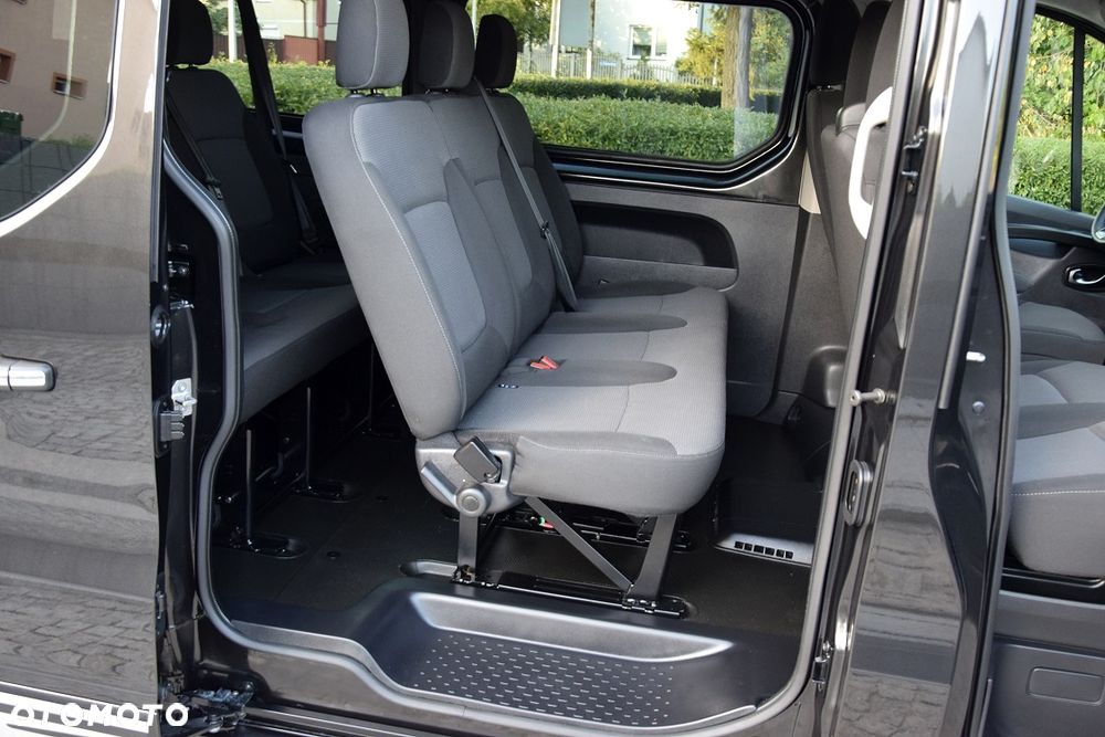 Renault Trafic - 10