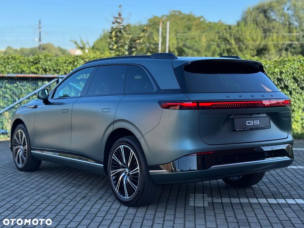 XPeng G9 - 5