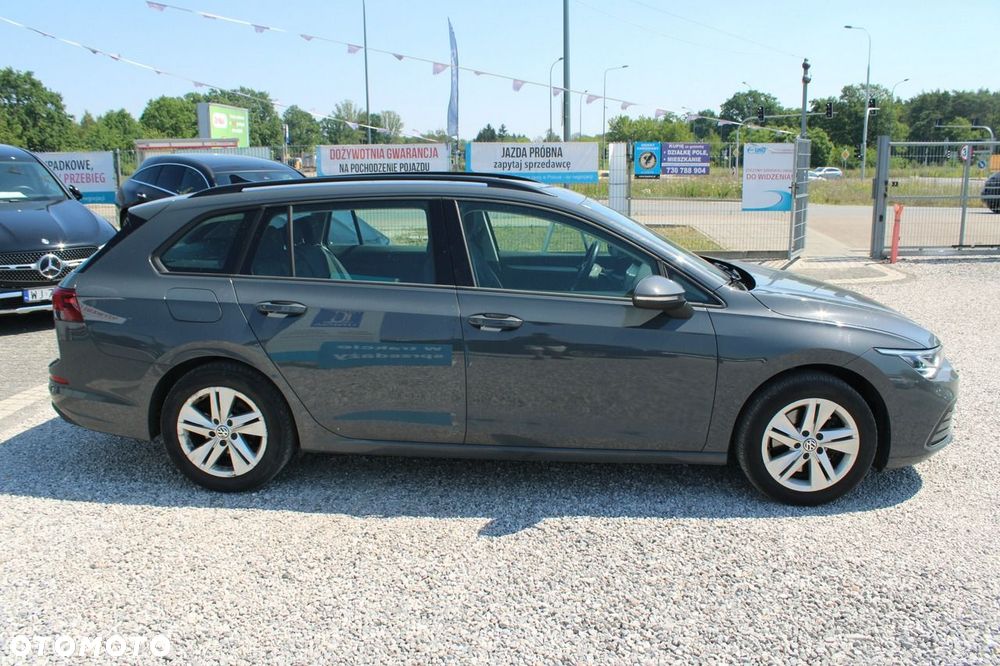 Volkswagen Golf - 5