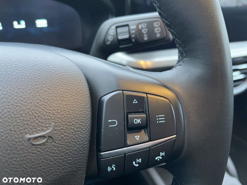 Ford Focus - 25