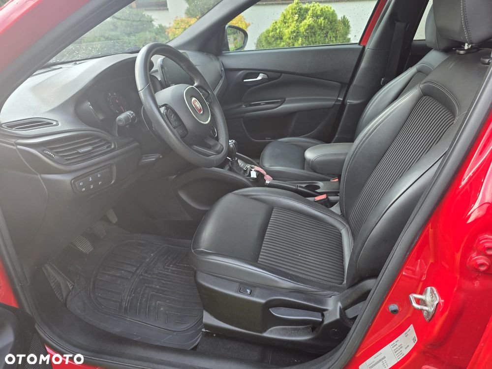 Fiat Tipo 1.6 MultiJet 16v Sport - 11