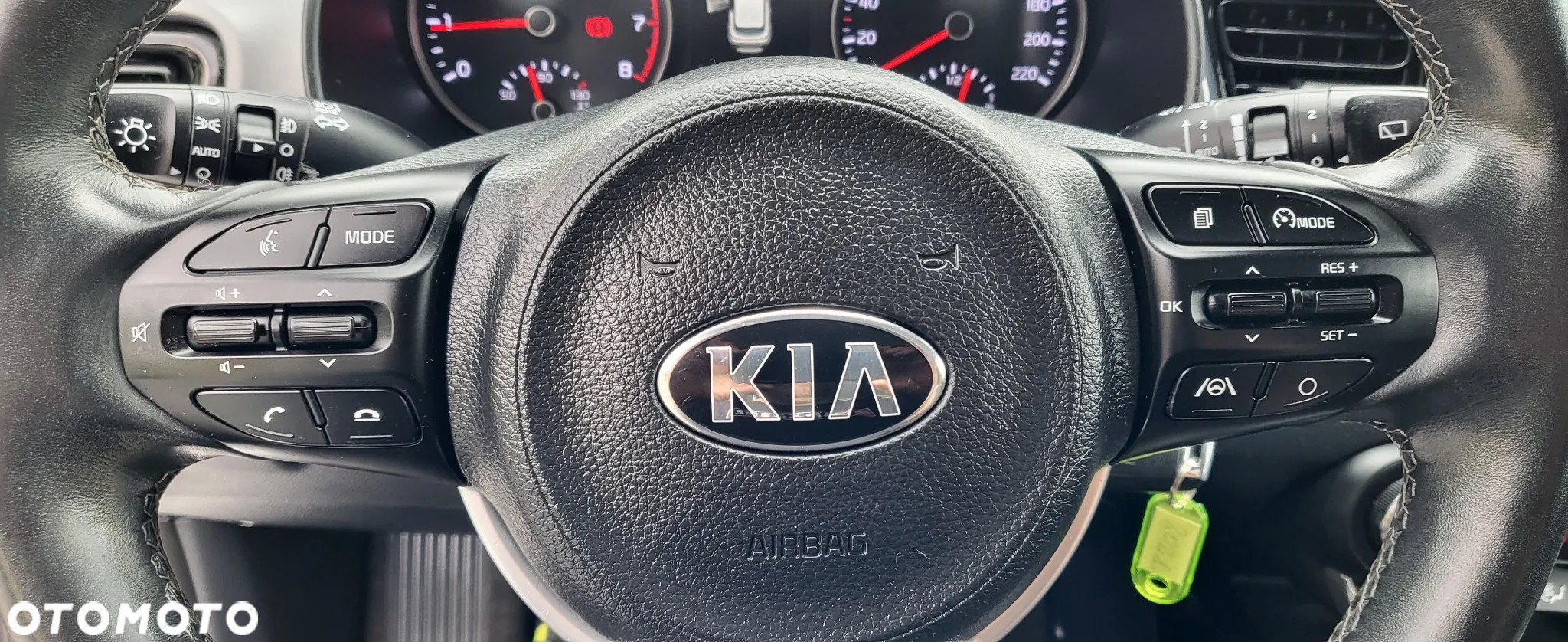 Kia Stonic - 15