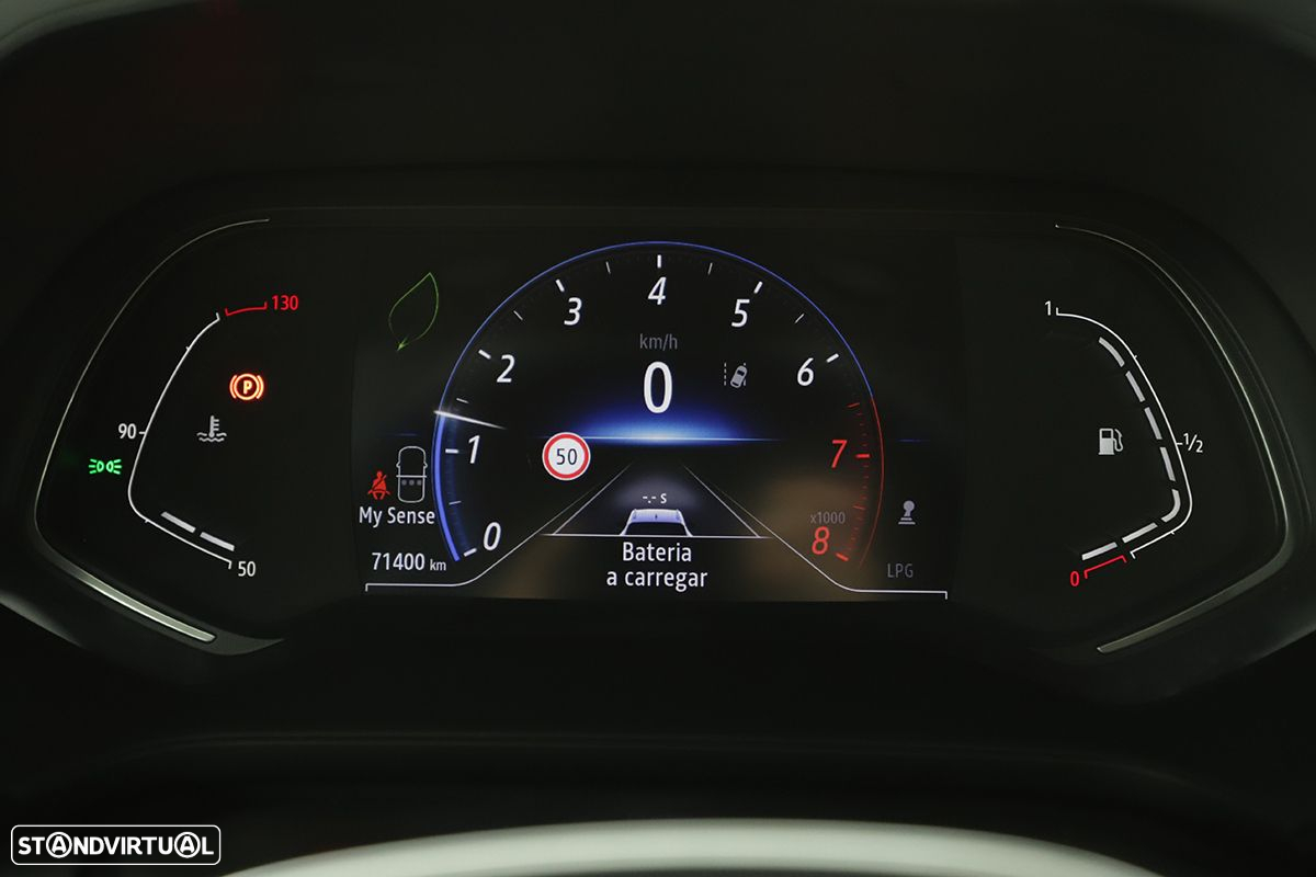Renault Captur 1.0 TCe Techno Bi-Fuel - 16