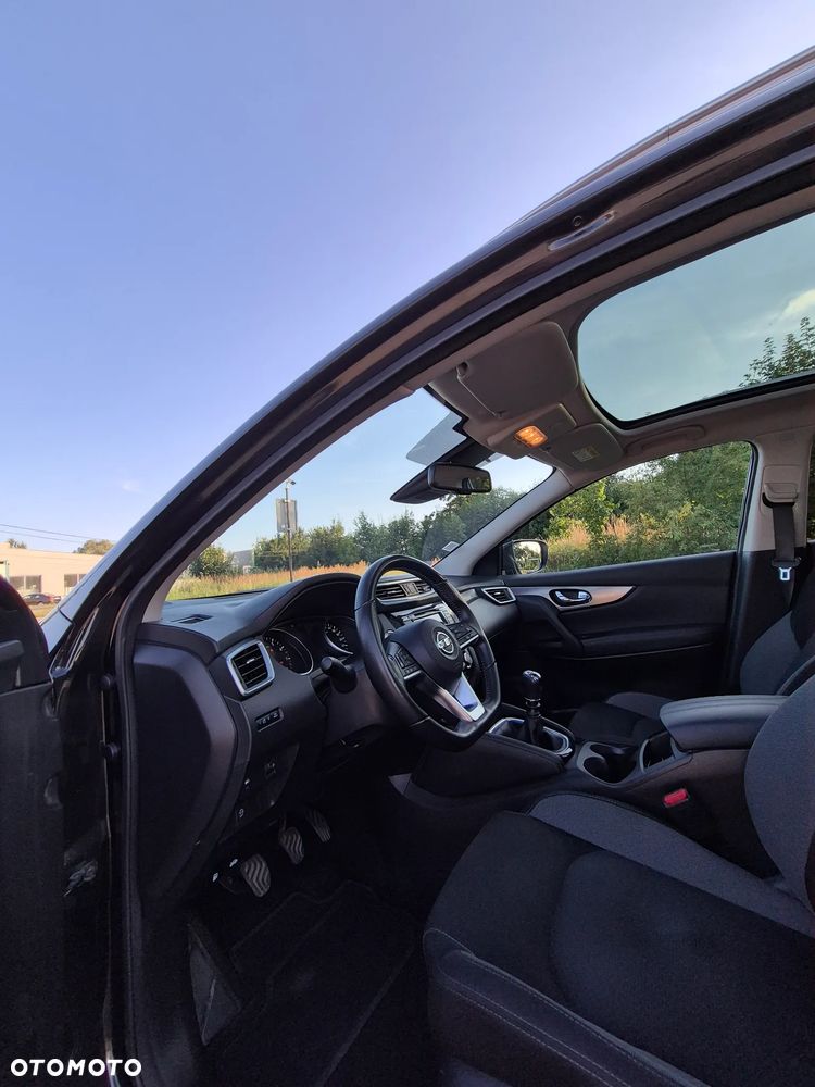 Nissan Qashqai 1.3 DIG-T N-Connecta - 6