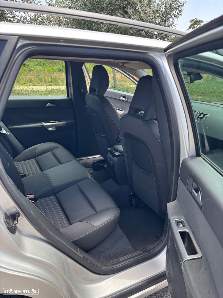 Volvo V50 - 12