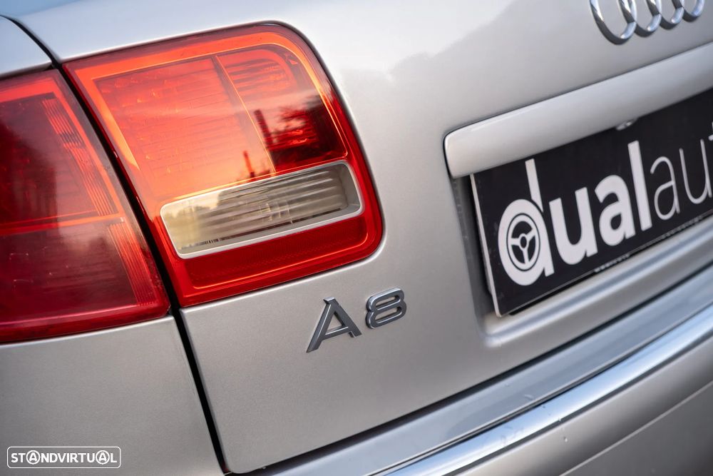 Audi A8 3.0 TDI V6 quattro - 12