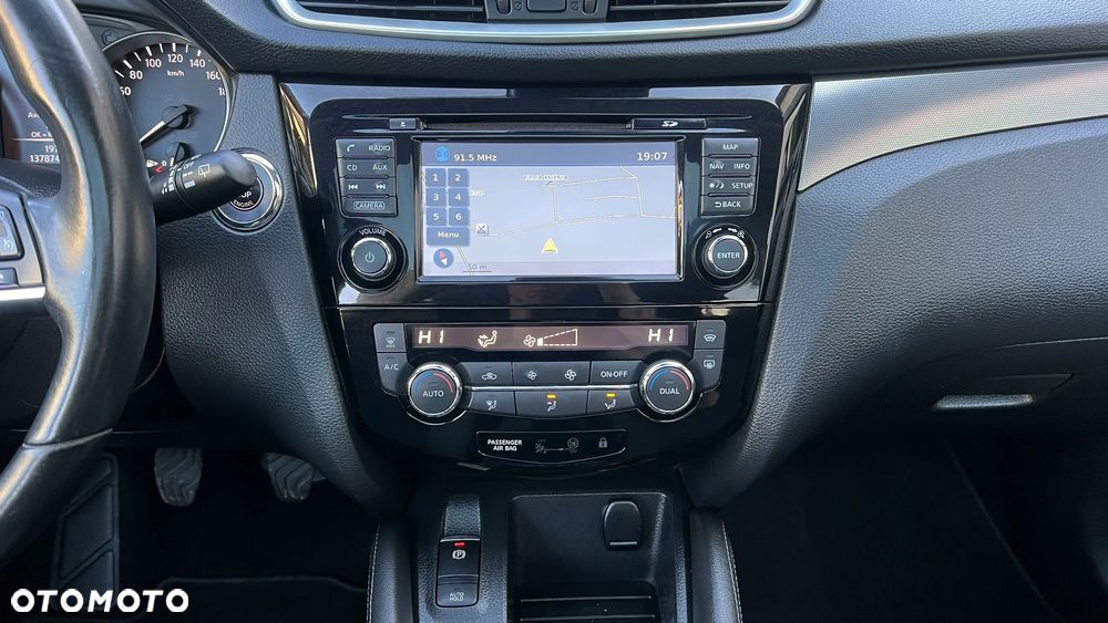 Nissan Qashqai 1.6 DIG-T Tekna - 20