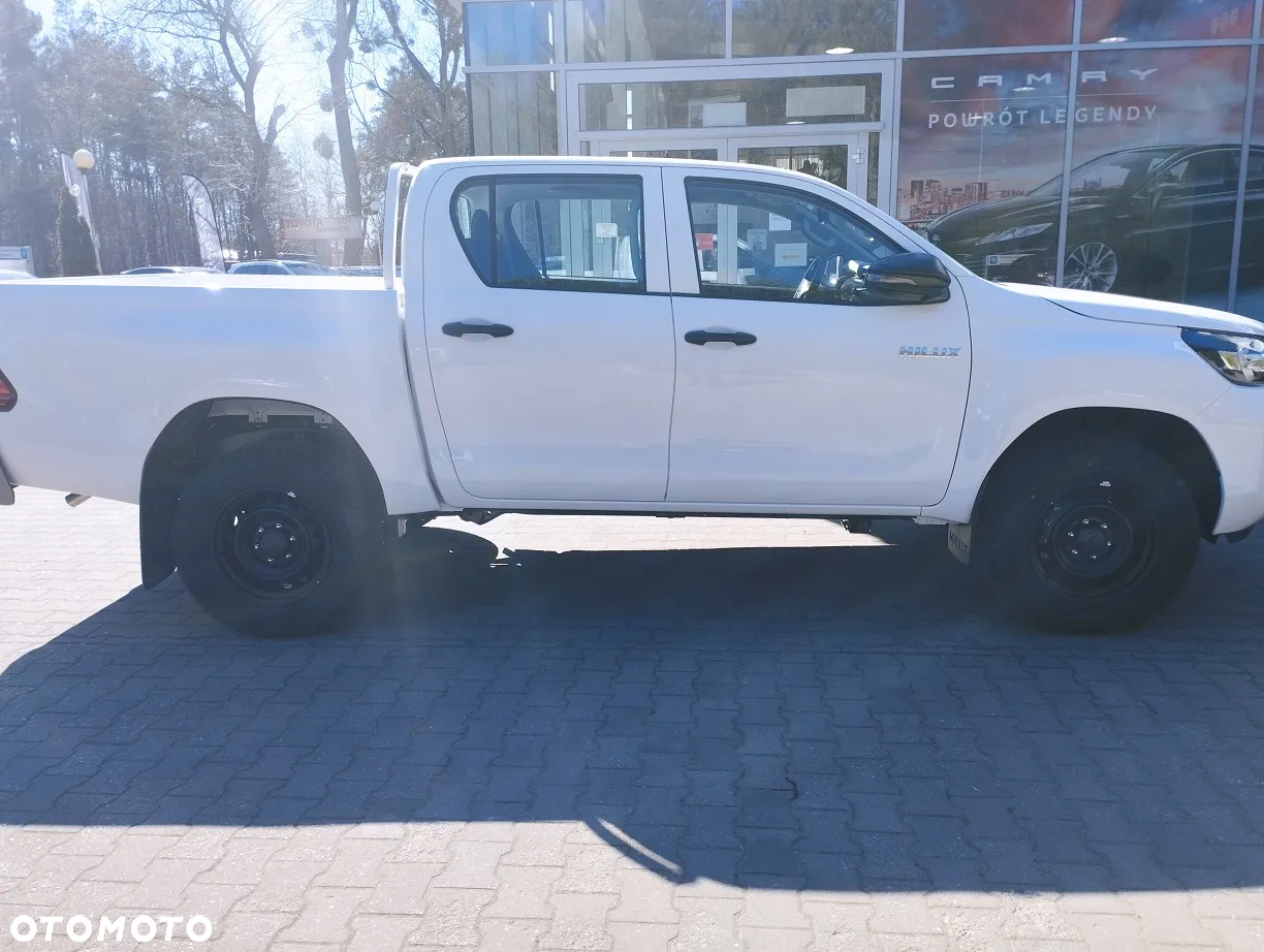 Toyota Hilux 2.4 D-4D Double Cab DLX 4x4
