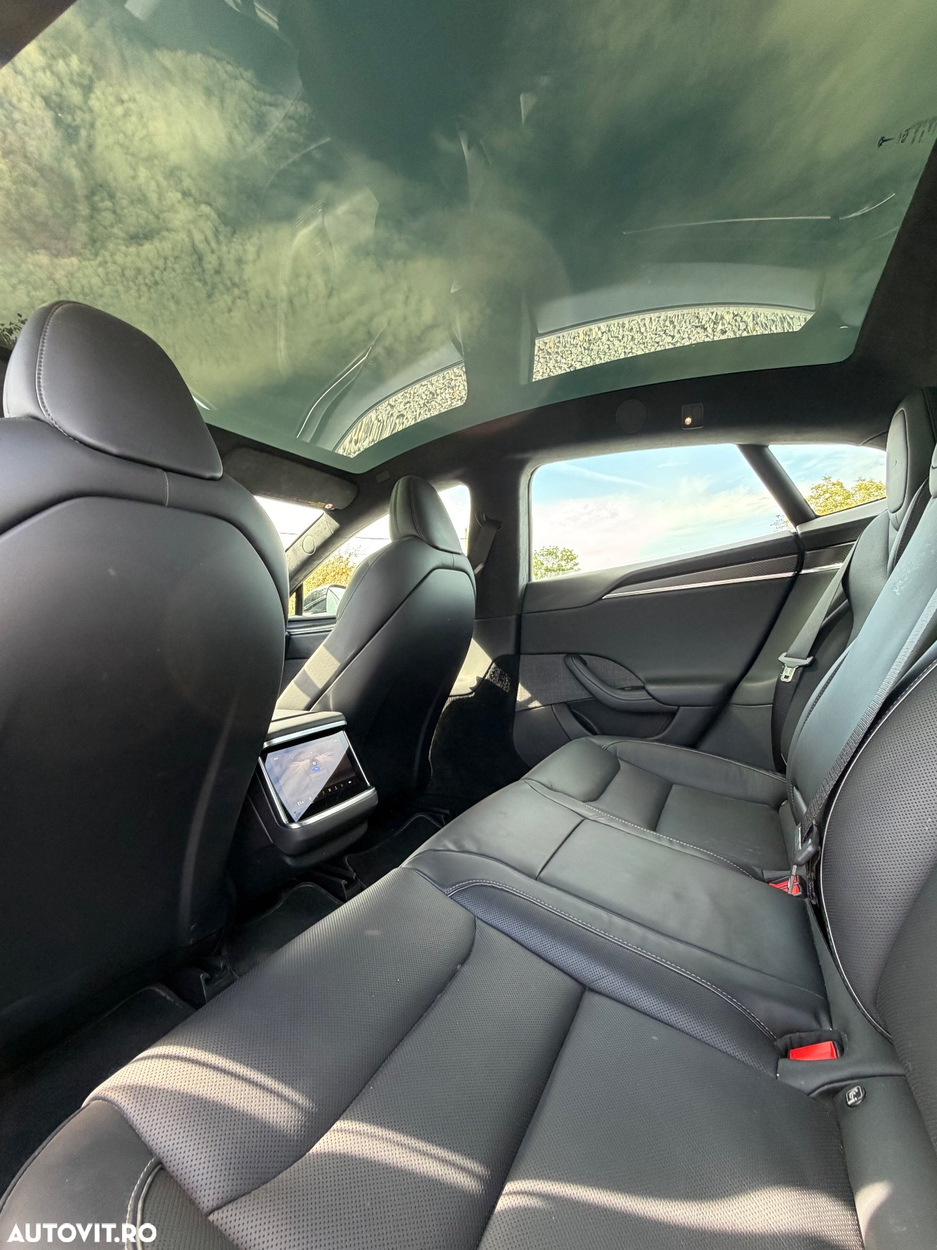 Tesla Model S Plaid - 17