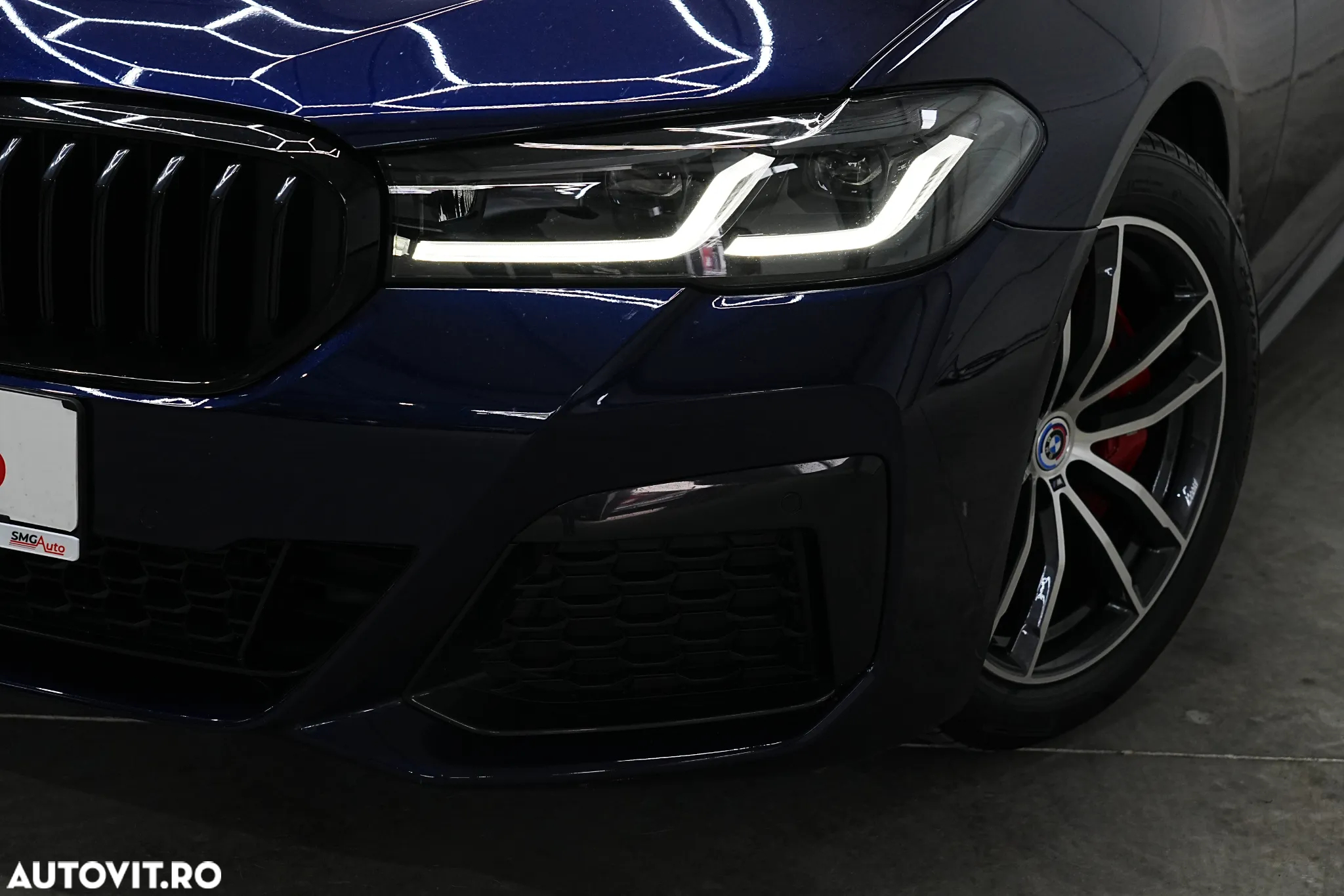 BMW Seria 5 520d xDrive AT MHEV - 31