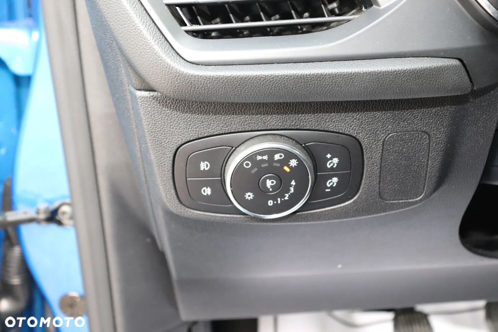 Ford Focus 1.5 EcoBlue Start-Stopp-System TITANIUM STYLE - 37