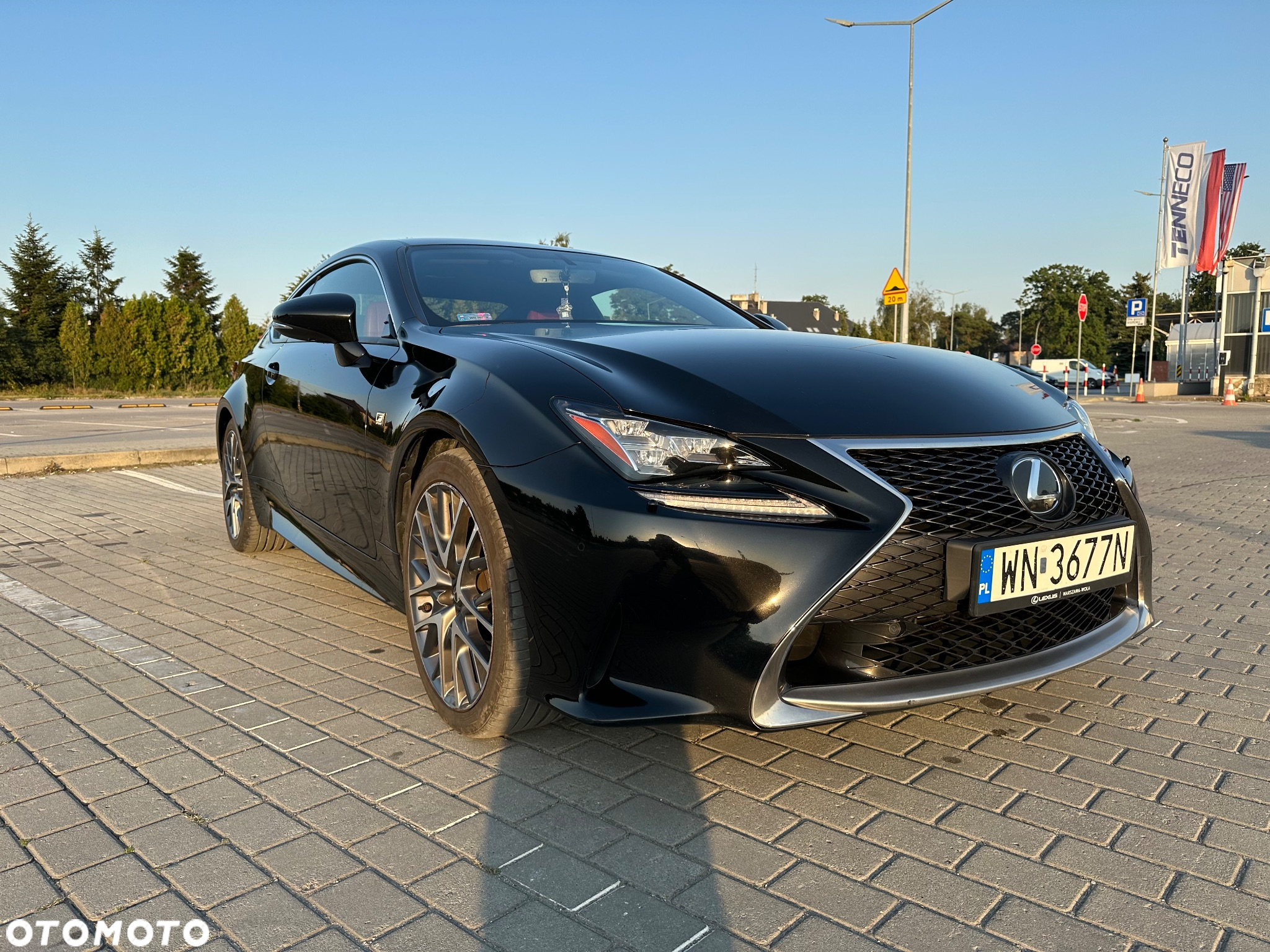 Lexus RC 200t / 300 F Sport - 2