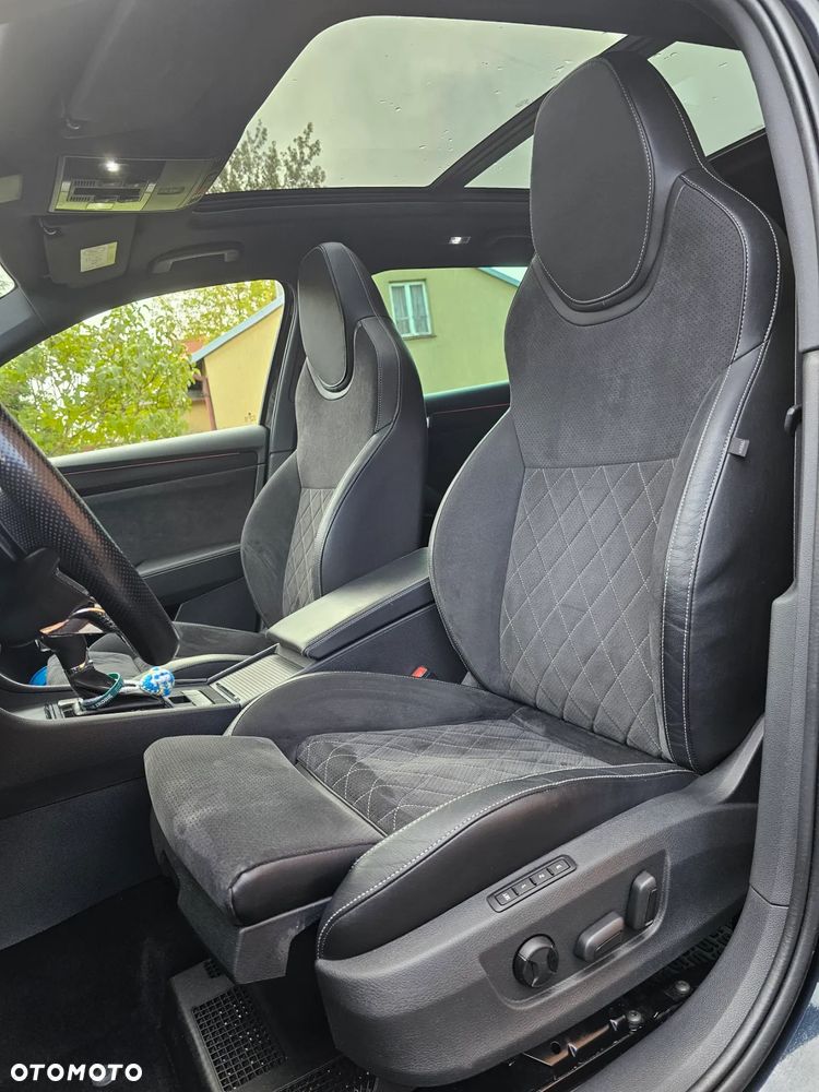 Skoda Superb 2.0 TDI SCR 4x4 Sportline DSG - 25