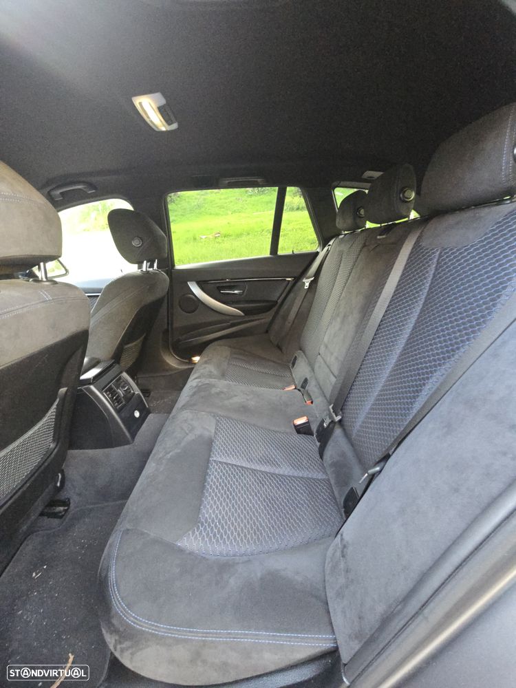 BMW 320 d EfficientDynamics Line Sport Auto - 27