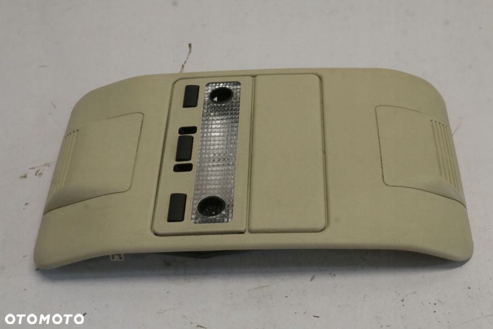 lampka podsufitki Range Rover L322