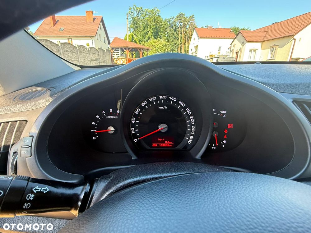 Kia Sportage - 11